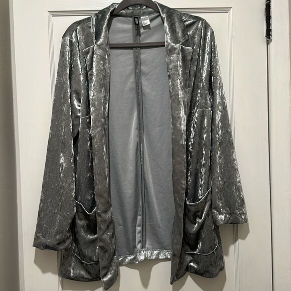 DIVIDED Crushed Velvet Blazer - Picture 1 of 2